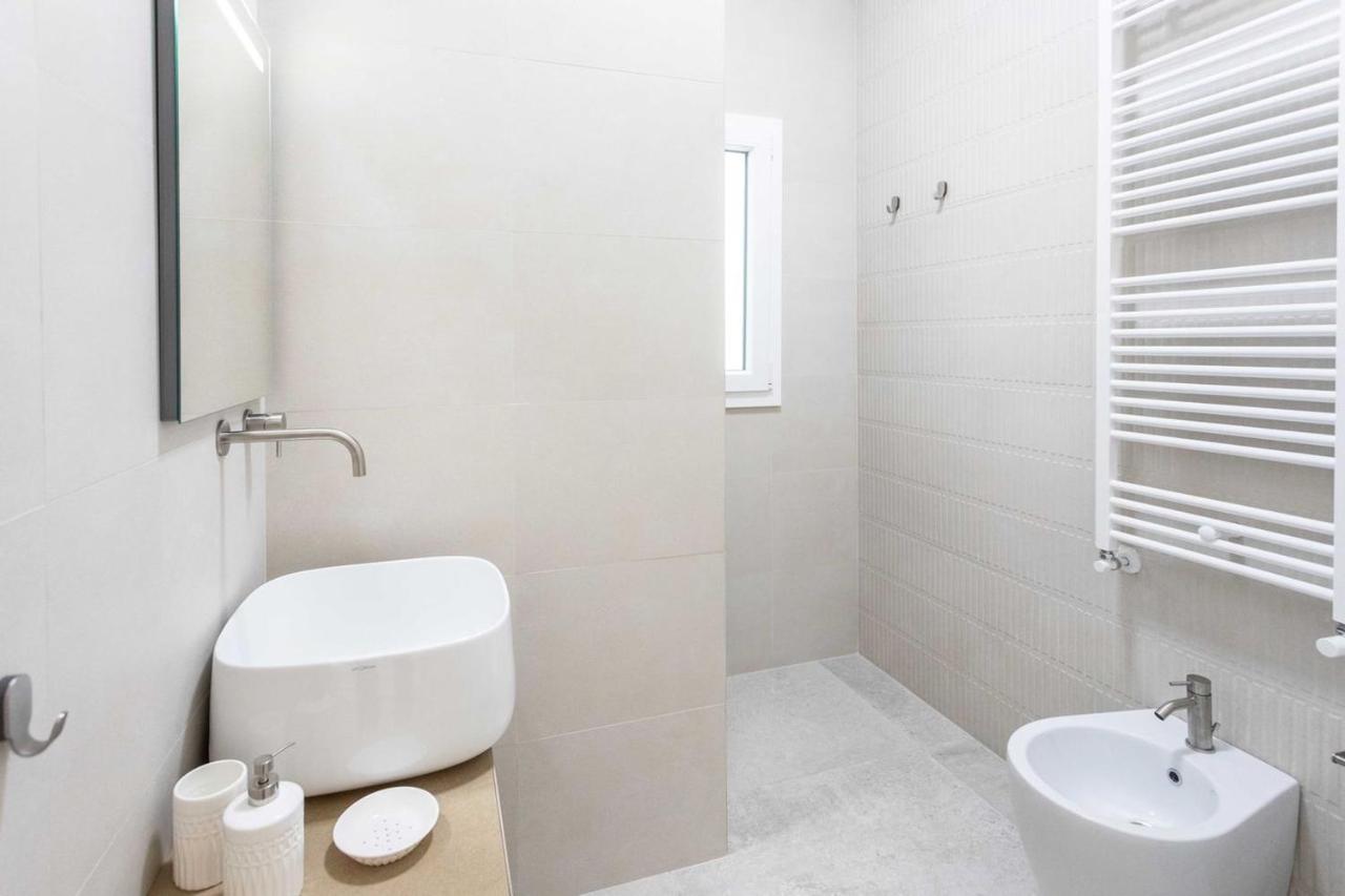 Dimora Dei Maestri-Camera Con Veranda E Bagno Privati Felline Extérieur photo