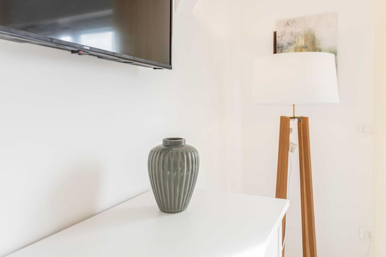 Dimora Dei Maestri-Camera Con Veranda E Bagno Privati Felline Extérieur photo