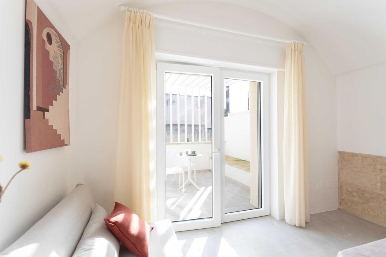 Dimora Dei Maestri-Camera Con Veranda E Bagno Privati Felline Extérieur photo
