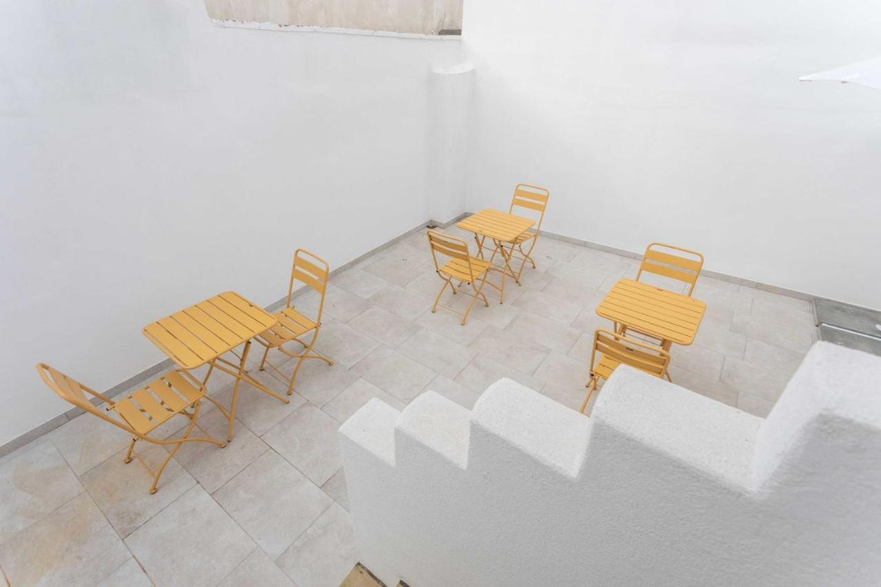 Dimora Dei Maestri-Camera Con Veranda E Bagno Privati Felline Extérieur photo