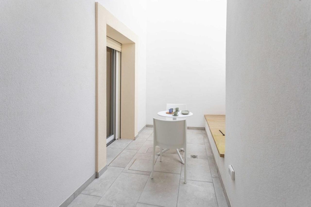 Dimora Dei Maestri-Camera Con Veranda E Bagno Privati Felline Extérieur photo