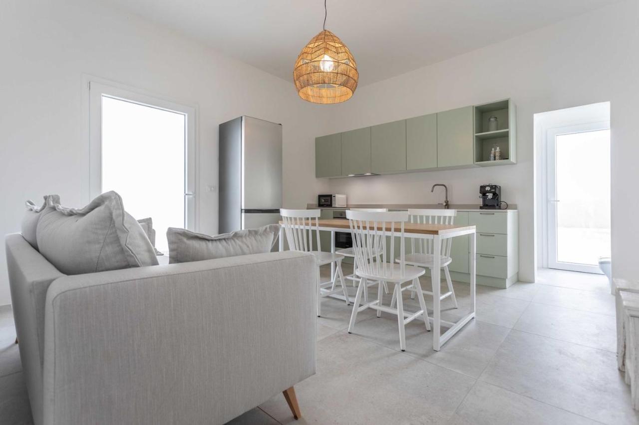 Dimora Dei Maestri-Camera Con Veranda E Bagno Privati Felline Extérieur photo